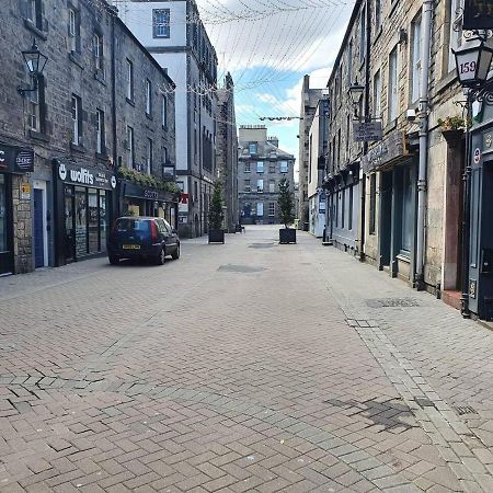 Lovely 2 Bedroom Flat In The Heart Of The City EDI Exterior foto