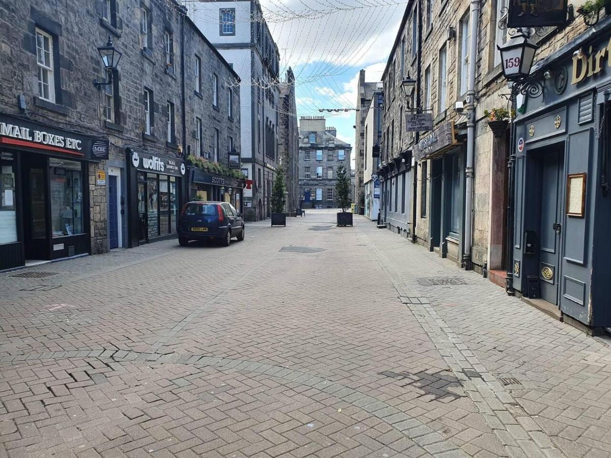Lovely 2 Bedroom Flat In The Heart Of The City EDI Exterior foto